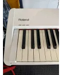 Roland-fp-4f