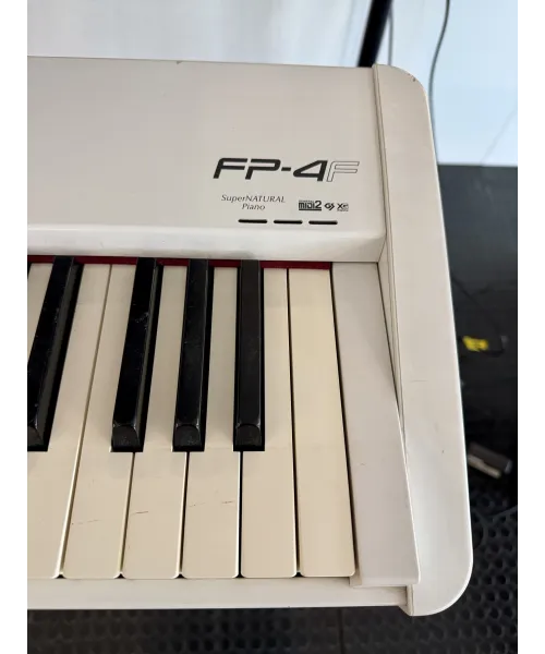 Roland-fp-4f