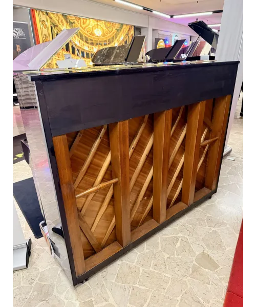 Pianoforte verticale yamaha mod. u1 nero lucido