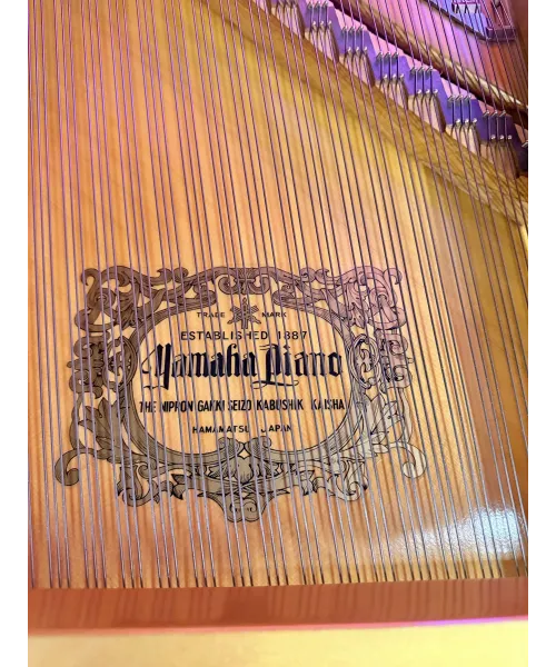 Pianoforte mezza coda yamaha mod. g3 nero lucido