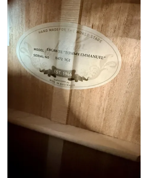 maton-ebg808-te-tommy-emmanuel-custodia