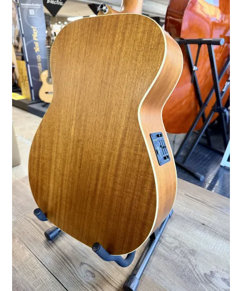maton-ebg808-te-tommy-emmanuel-custodia