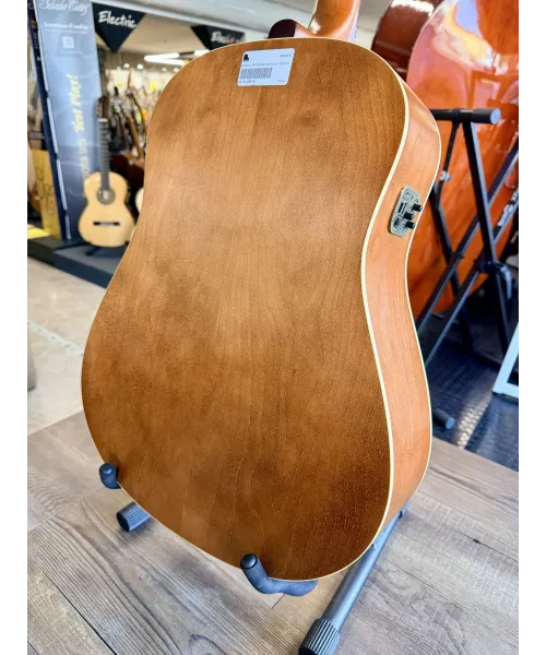 Seagull-entourage-rustic-qi-custody