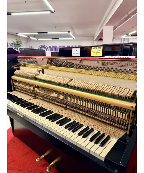 Pianoforte verticale hoffmann nero satinato