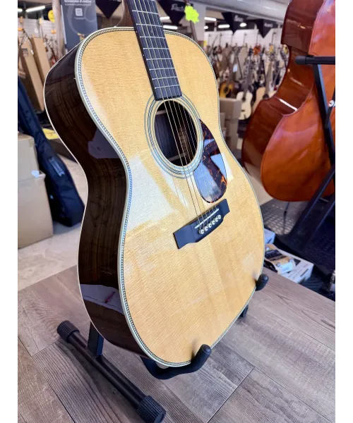 martin-om-28-custodia