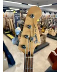 -fender-jazz-bass-japan-red-custodia