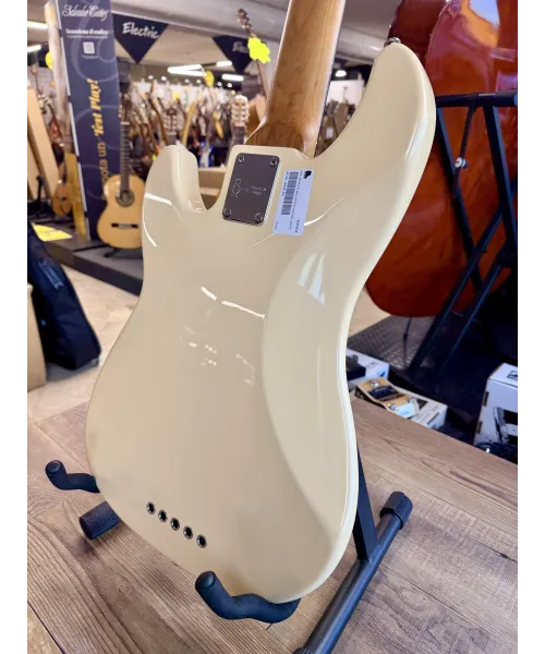 sire-marcus-miller-p5r-vintage-white