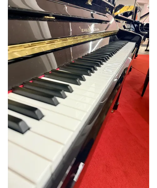 Pianoforte verticale schulze pollmann mod.s132a nero lucido + kit sil