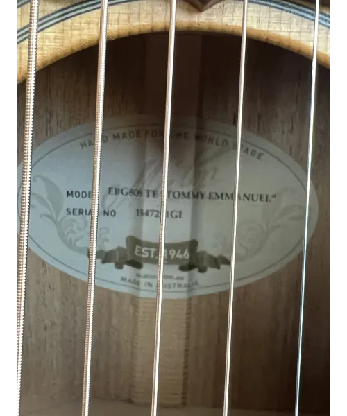 maton-ebg808te-tommy-emmanuel