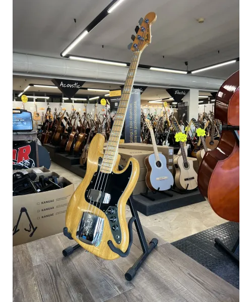 fender-jazz-bass-natural-1978-custodia