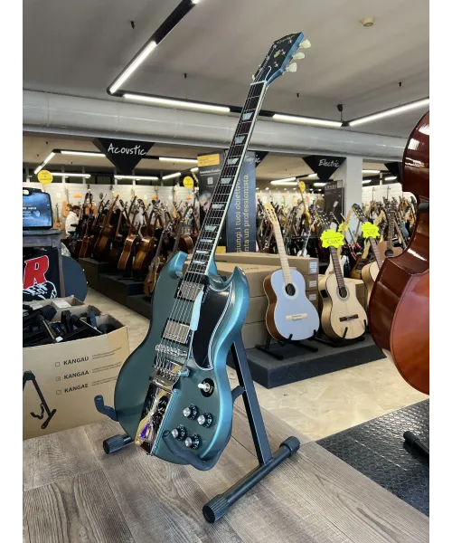 Epiphone-inspired-by-Gibson-sg-St-Pelham-Blue-master-vibrola-custody