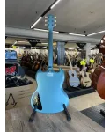 Epiphone-inspired-by-Gibson-sg-St-Pelham-Blue-master-vibrola-custody