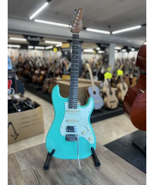 schecter-r66-kingman-hss-surf-green