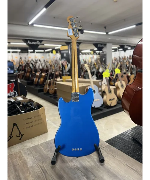 squier-classic-vibe-mustang-competition