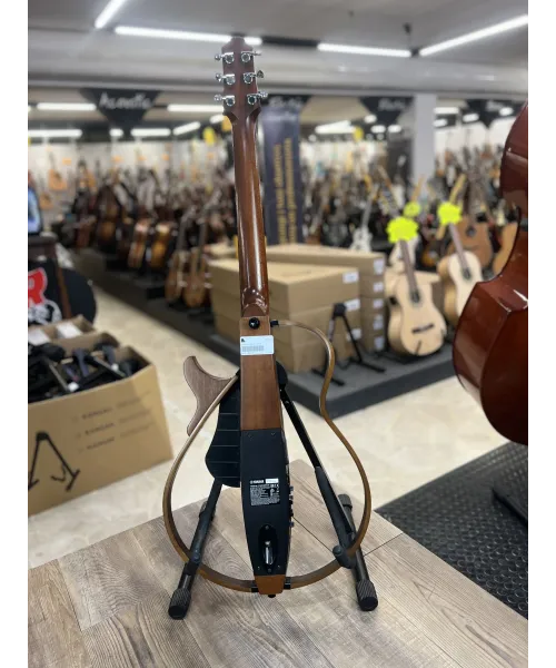 yamaha-slg200-nt-borsa