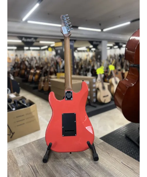 Schecter-r66-custom-traditional-Santa-Fe-custody