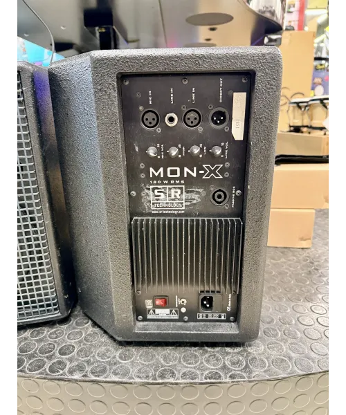 Sr.-technology-Mon-x-couple