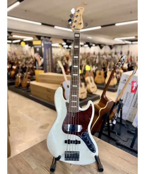 sire-Marcus-Miller-v7-5-White