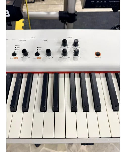 studiologic-Numa-internships-bag