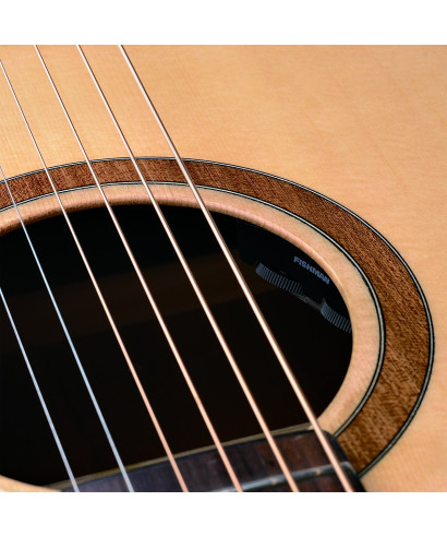 C Soundsation Olympic-dnce-GNT Dreadnought Cutaway w / Preamp