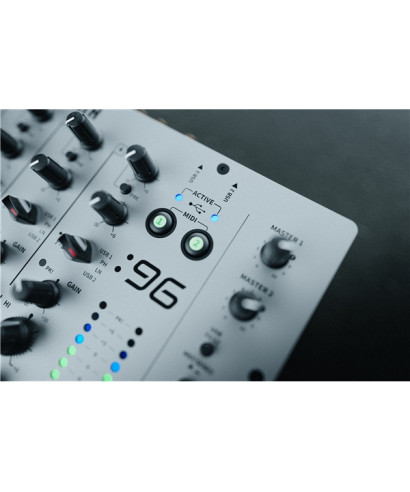 allen & Heath Xone: 96