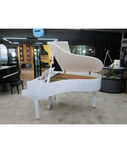 yamaha C3 white rental